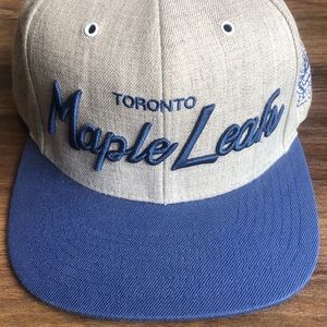 Mitchell & Ness Toronto Maple Leafs SnapBack.